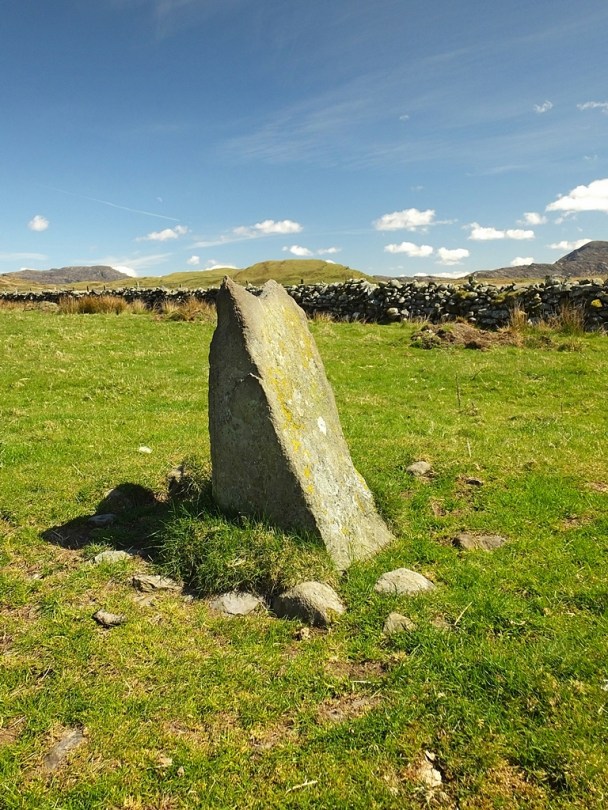 Fonlief Hir 'E' Standing Stone