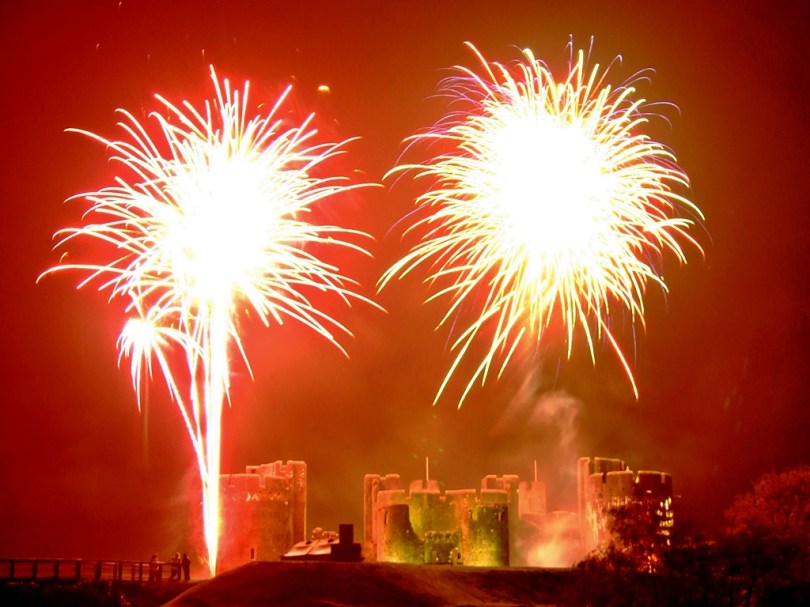 Bonfire Night w Caerphilly Castle