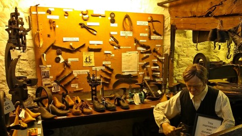 Warsztat szwski w Usk Rural Life Museum