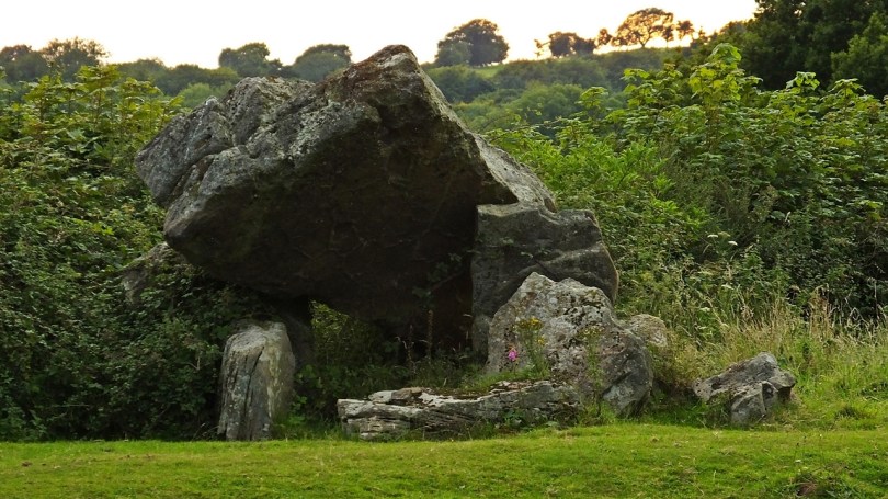 Gaer Llwyd burial chamber